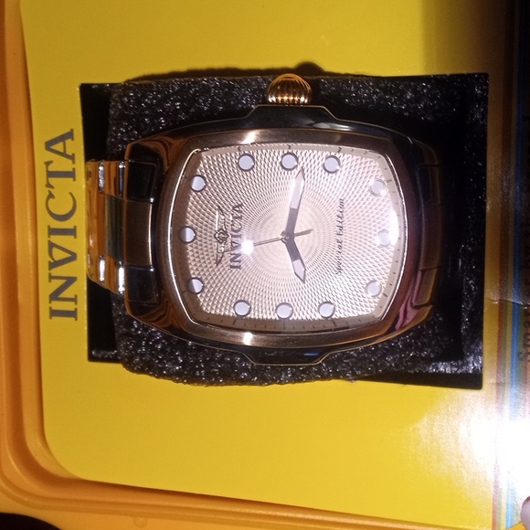 Special Edition Lupah 15853 Men's Invicta Watch - Picture 2 of 5